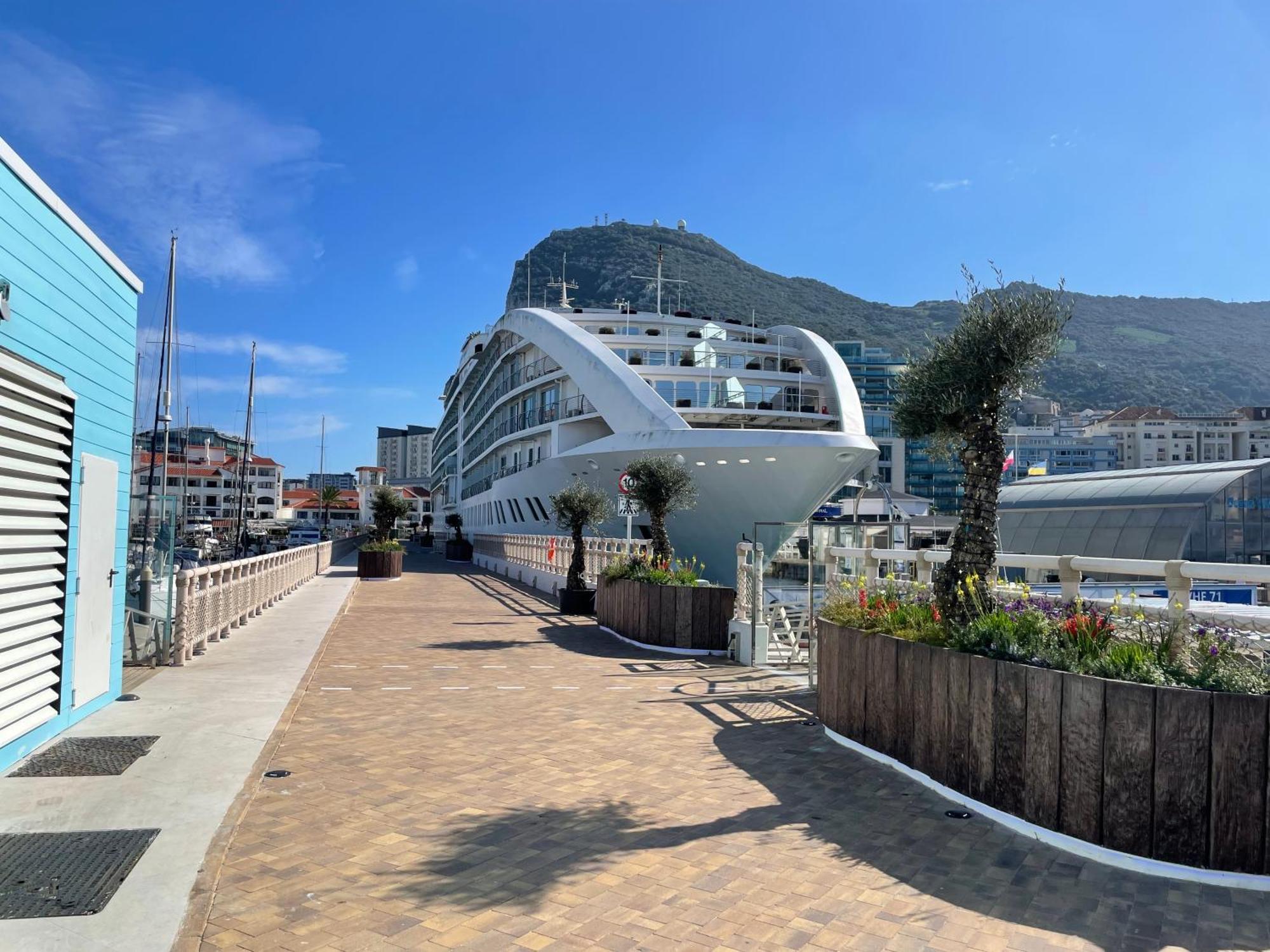 Deluxe Marina View Seafront Gibraltar Stay Экстерьер фото