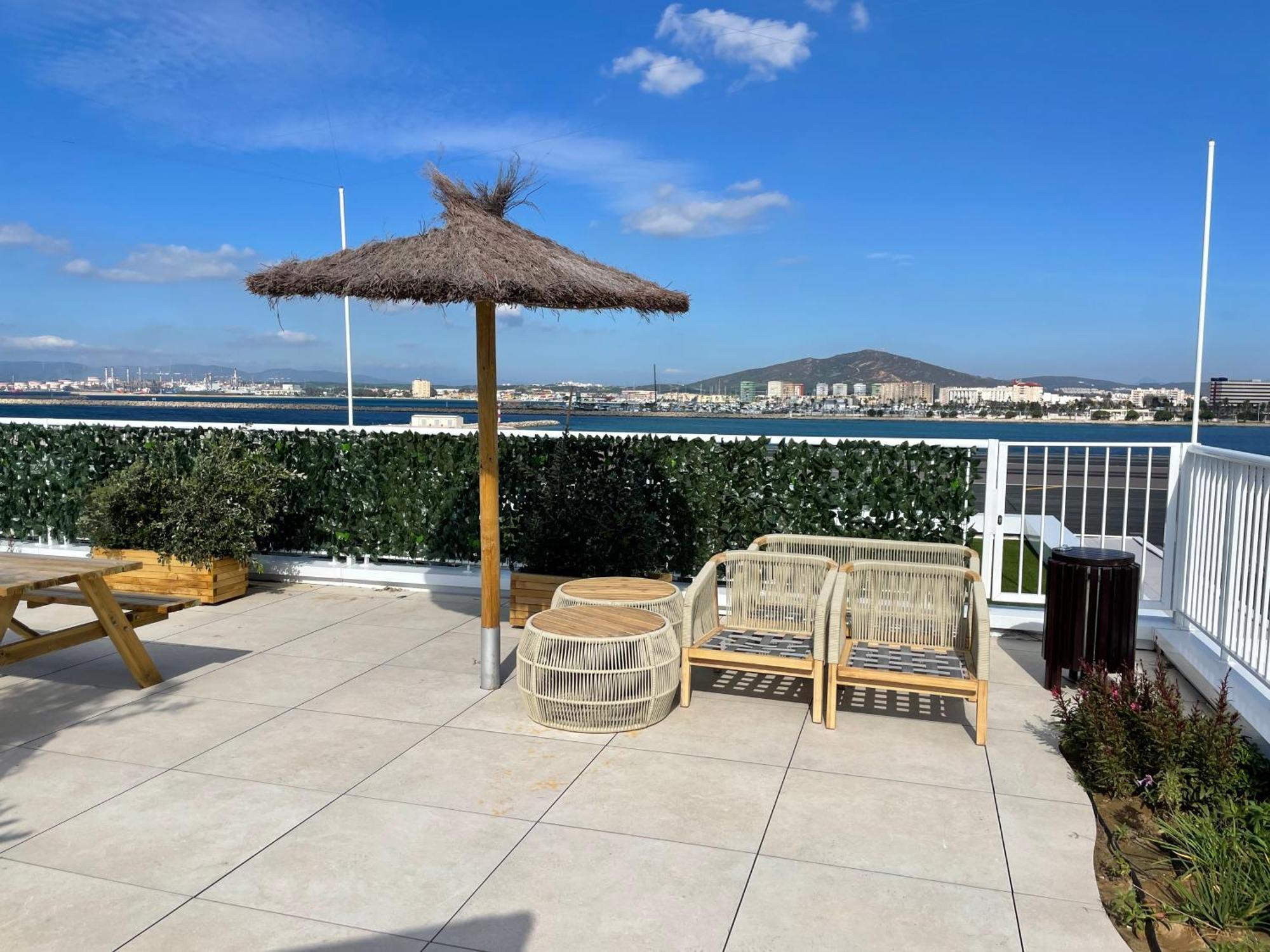 Deluxe Marina View Seafront Gibraltar Stay Экстерьер фото