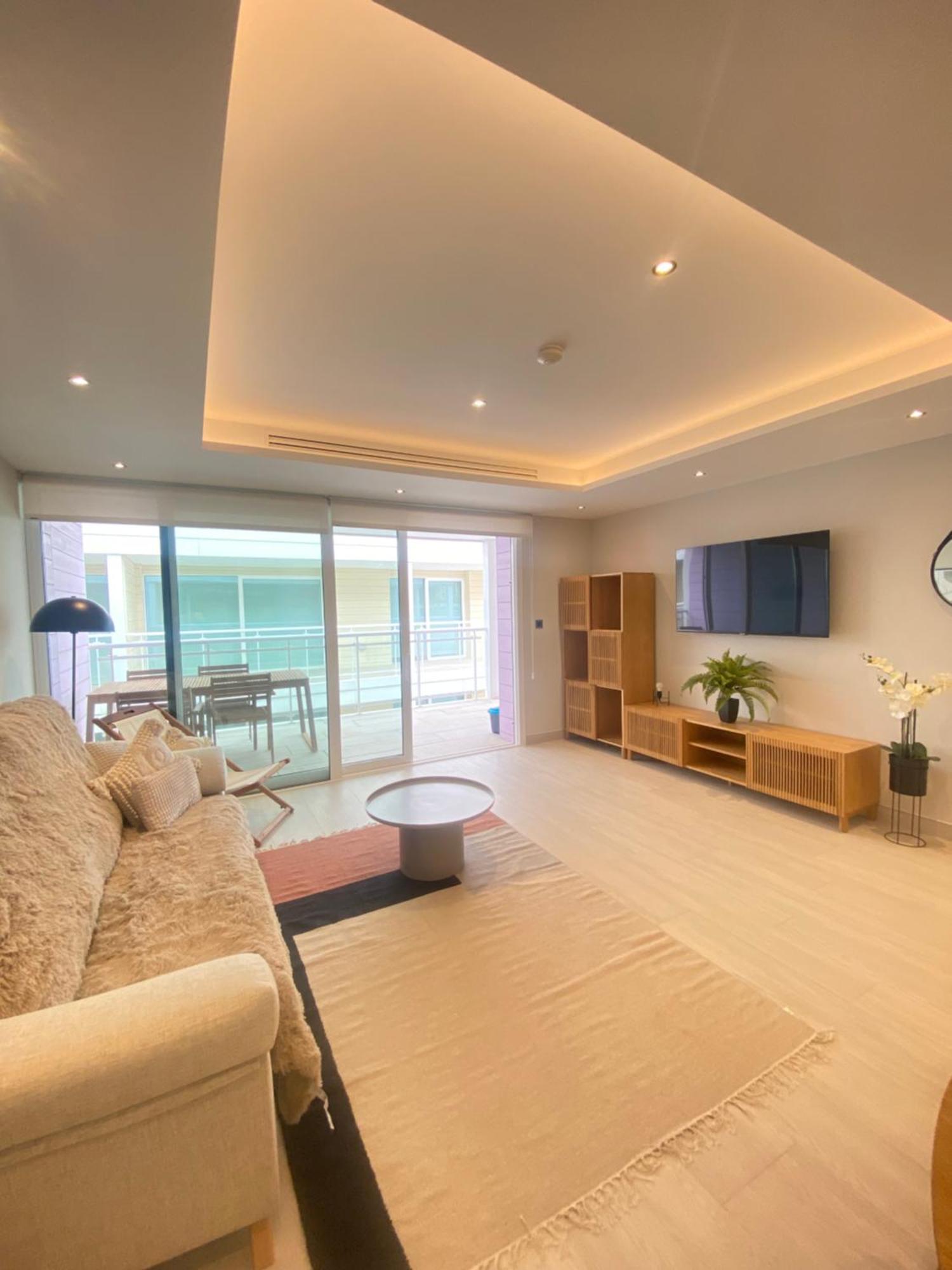 Deluxe Marina View Seafront Gibraltar Stay Экстерьер фото